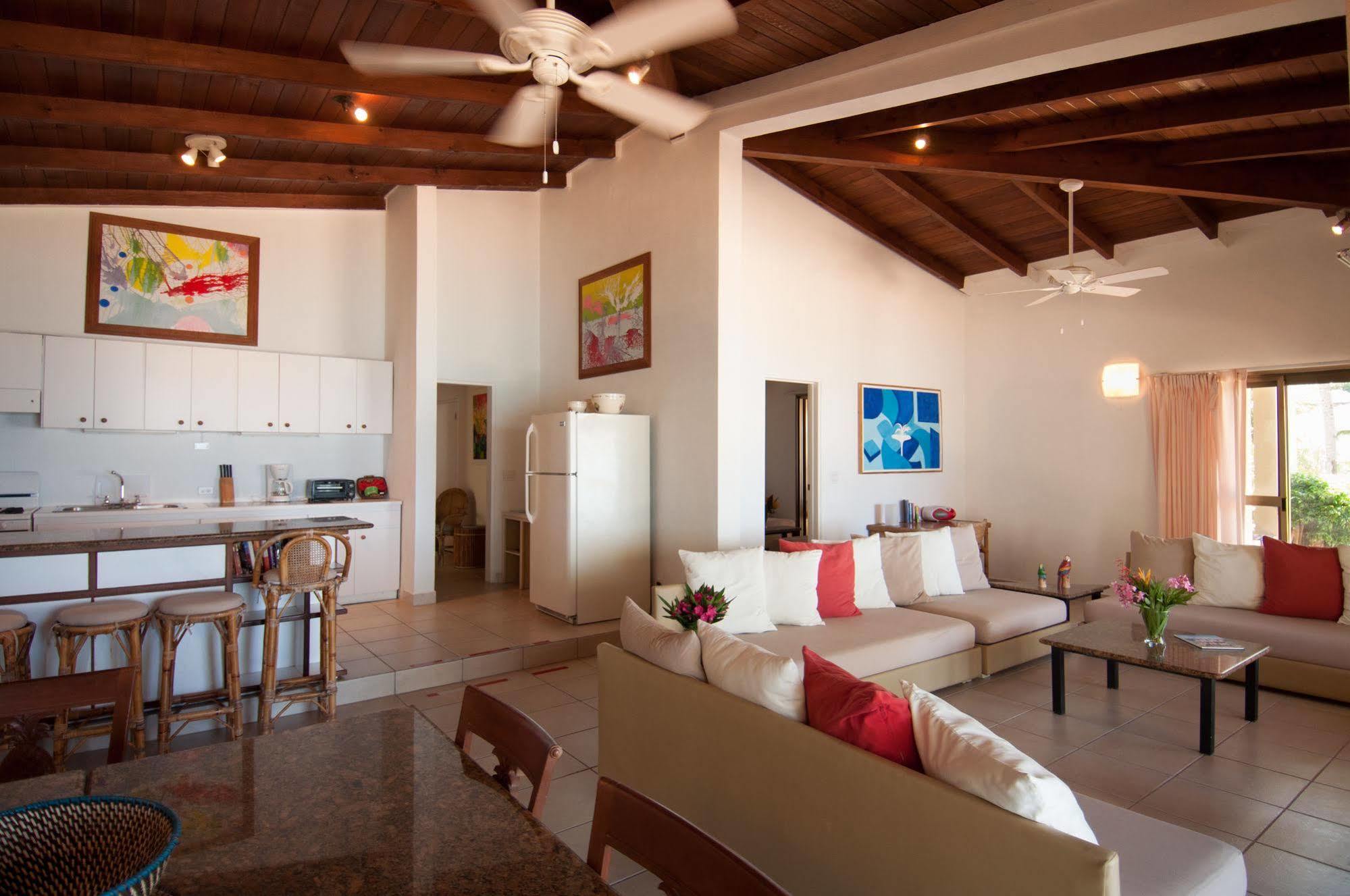 Mango Bay Resort Spanish Town Extérieur photo