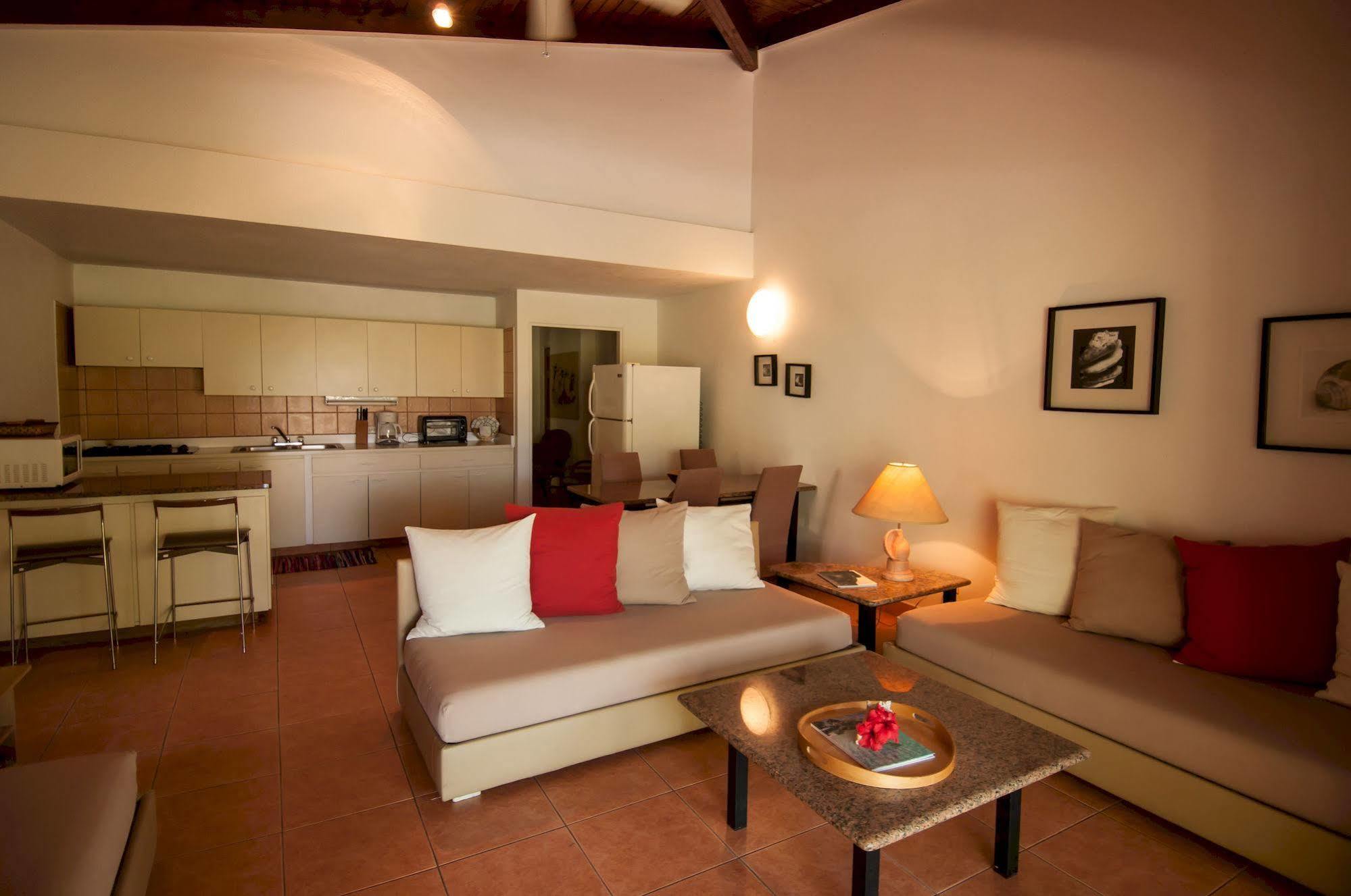 Mango Bay Resort Spanish Town Extérieur photo